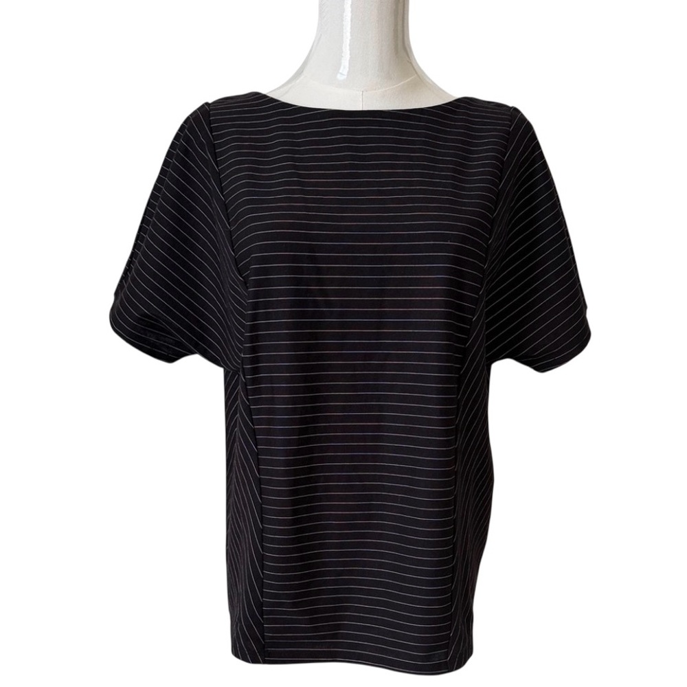 Chico’s Seasonless Black and White Pinstriped Tee Knit Top Size US S